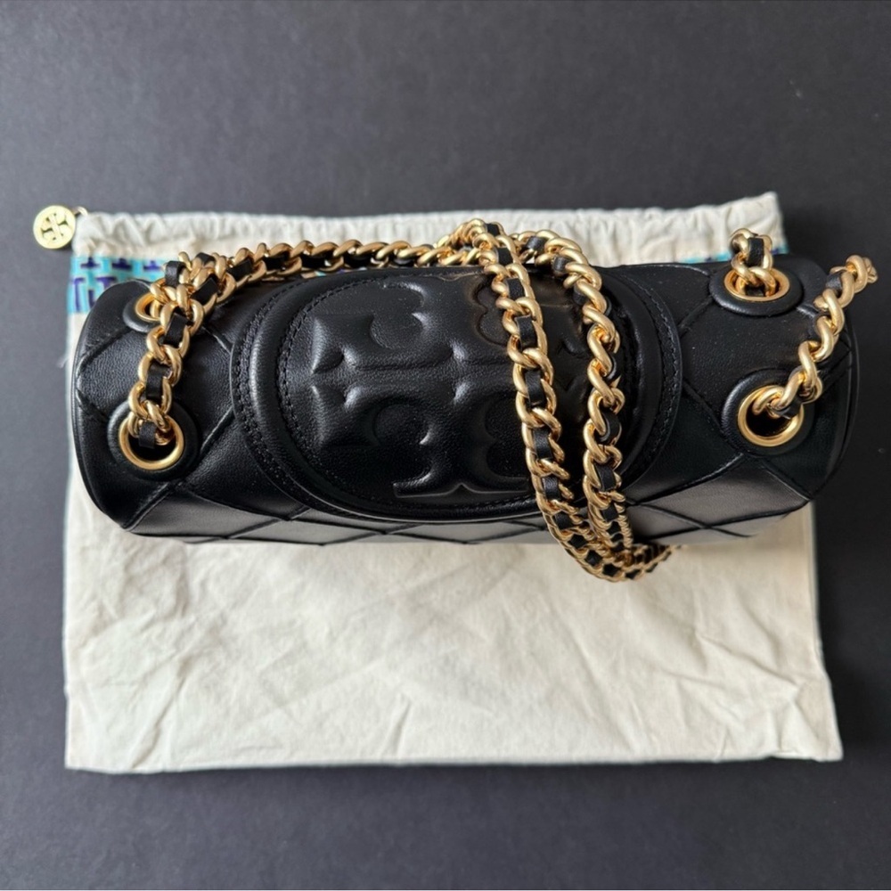 Tory Burch Black Crossbody Bag with Gold Chain - Picture 5 of 10